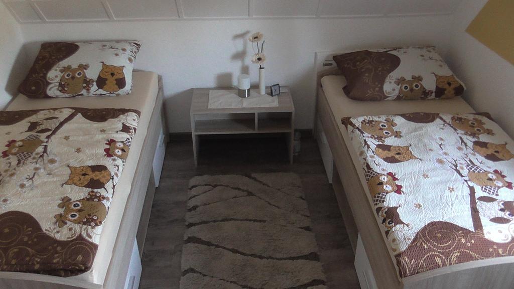 Pension-eula Guest house