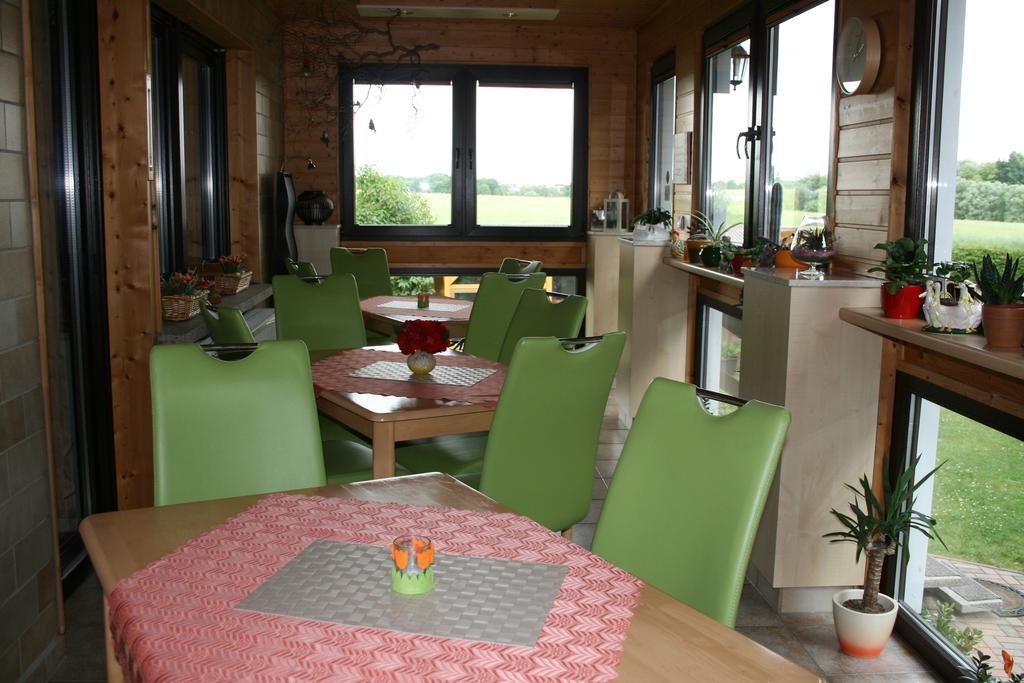 Pension-eula Guest house Borna